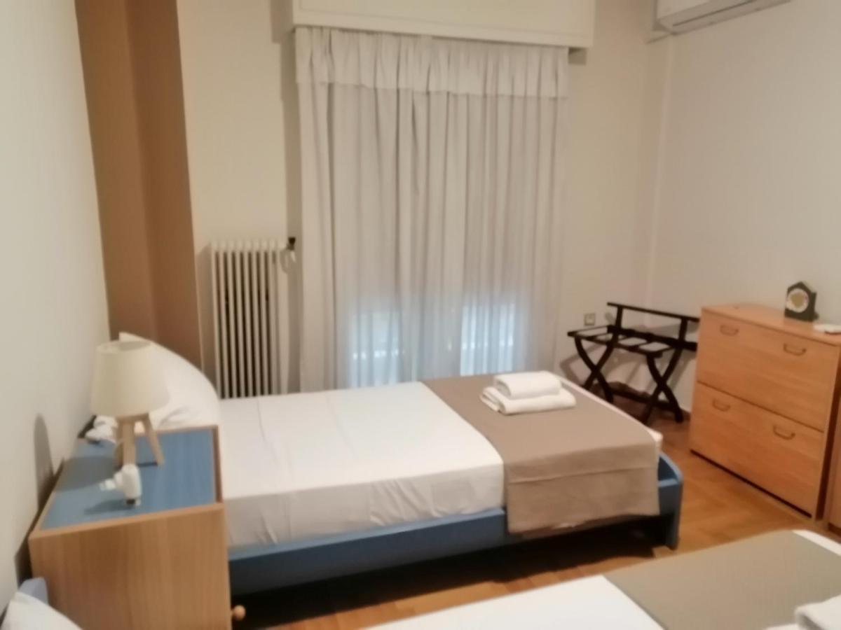 Comfy Apartment For 4 Ppl In Koukaki Athena Bagian luar foto